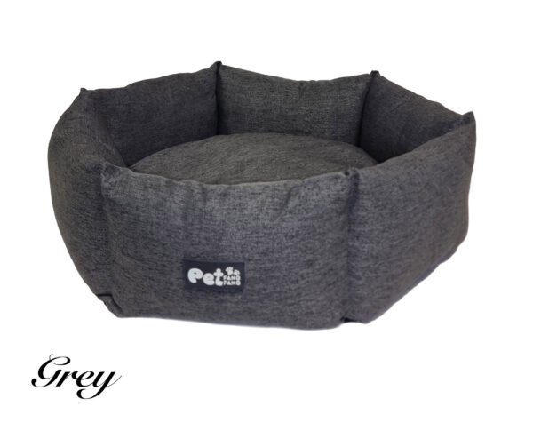 Dog Bed Oval with High Quality Matiral and Removable Cushion